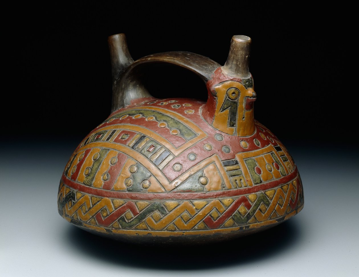 Dobbeltut stropphåndtakskar som viser en falk, Early Horizon, Epoch 8, ca. 500-400 f.Kr. (keramikk og harpikssuspendert maling) av Culture Paracas