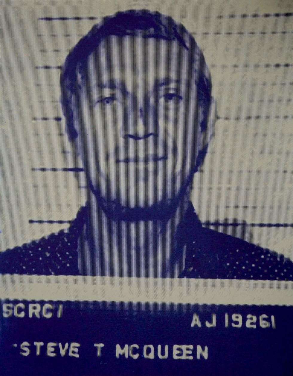 Steve McQueen I (silketrykk) av David Studwell