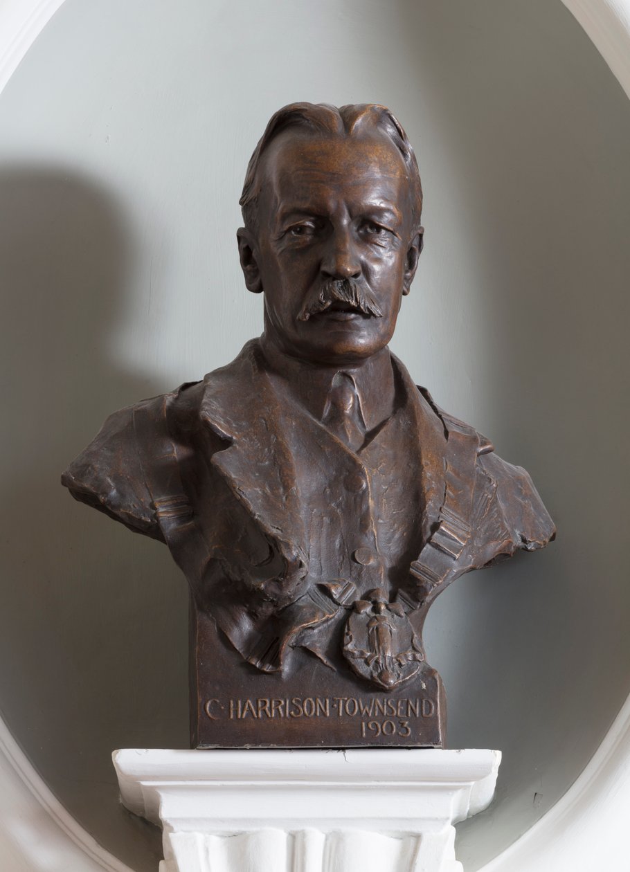 Skulptur av Charles Harrison Townsend av Derwent F. Wood