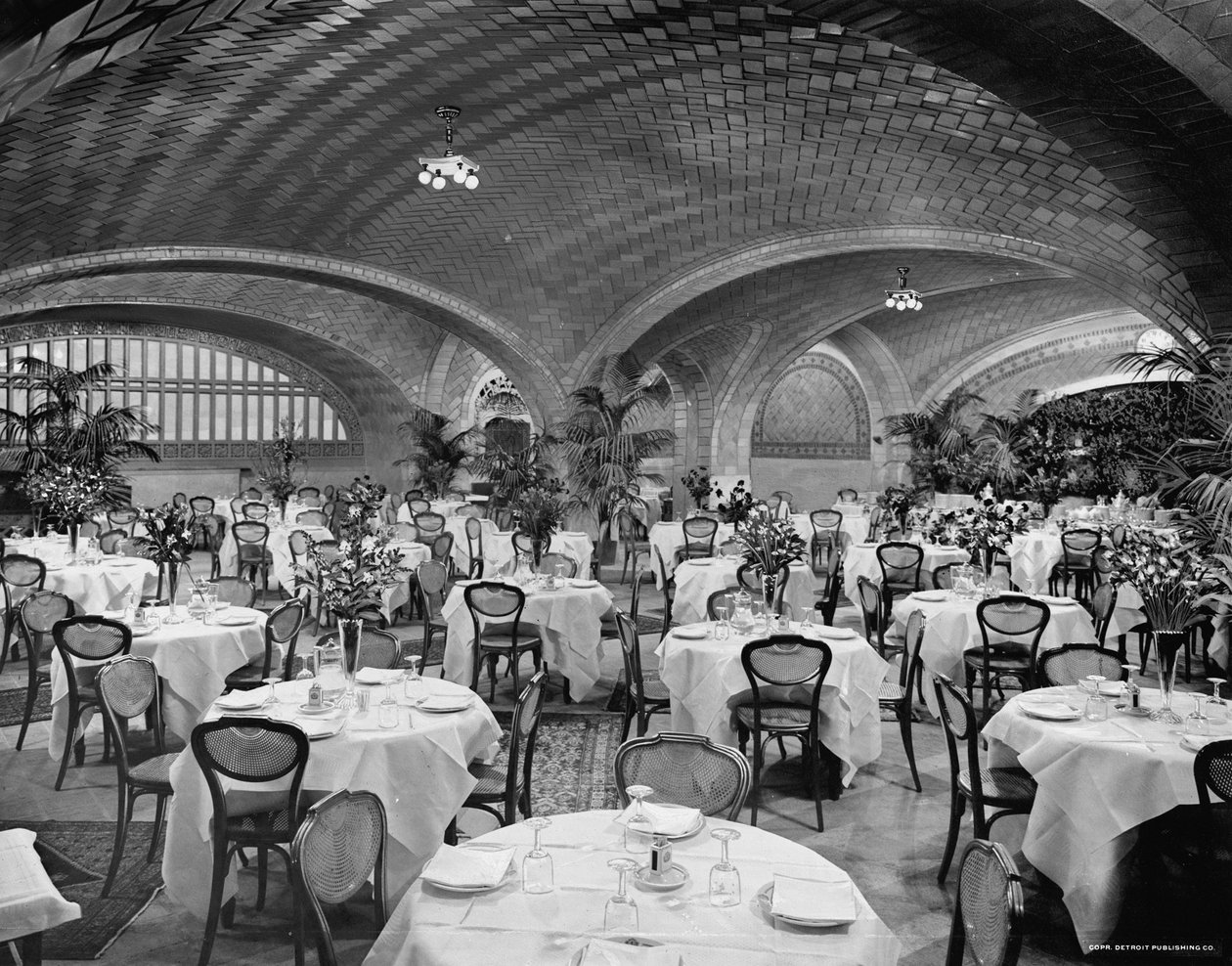 Restaurant, Grand Central Terminal, N.Y. Central Lines, New York, ca. 1910-20 av Detroit Publishing Co.