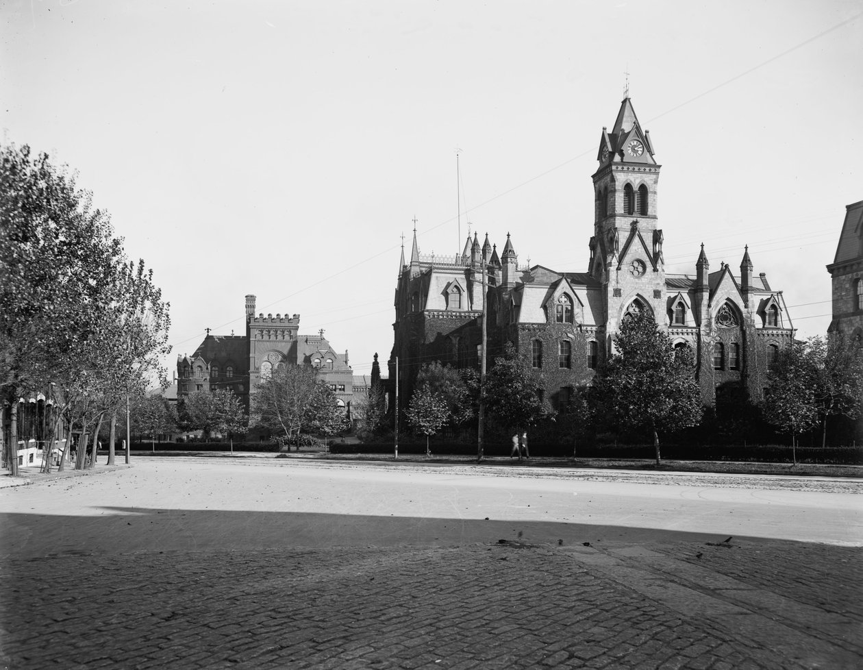 University of Pennsylvania, hovedbygning og bibliotek, Philadelphia, Pennsylvania, ca. 1900 av Detroit Publishing Co.