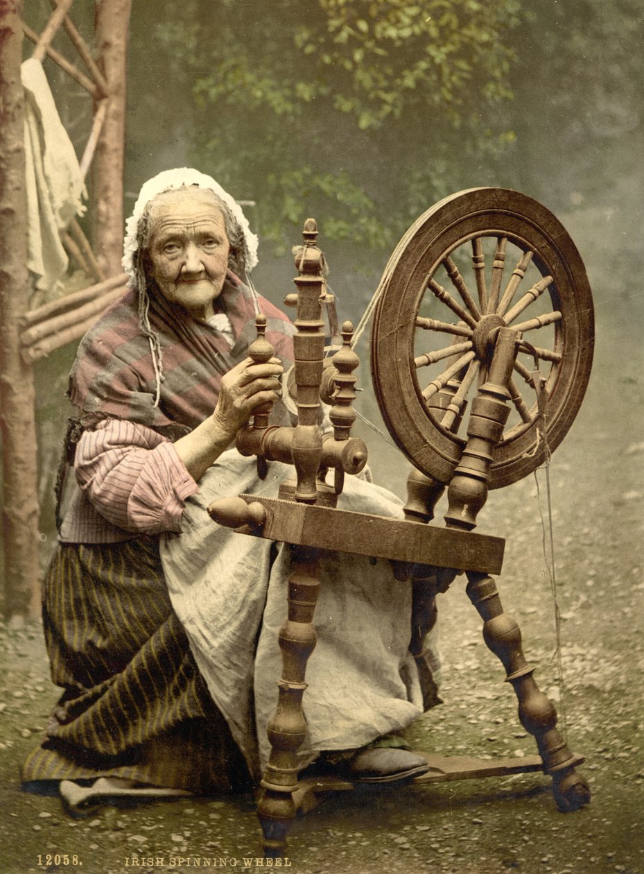 Irish Spinning Wheel County Galway, 1890 av Detroit Photographic Co.