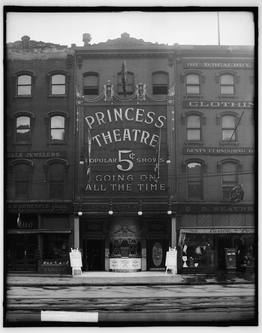Princess Theatre, Detroit, ca. 1900 (s/hvitt-bilde) av Detroit Photographic Co.