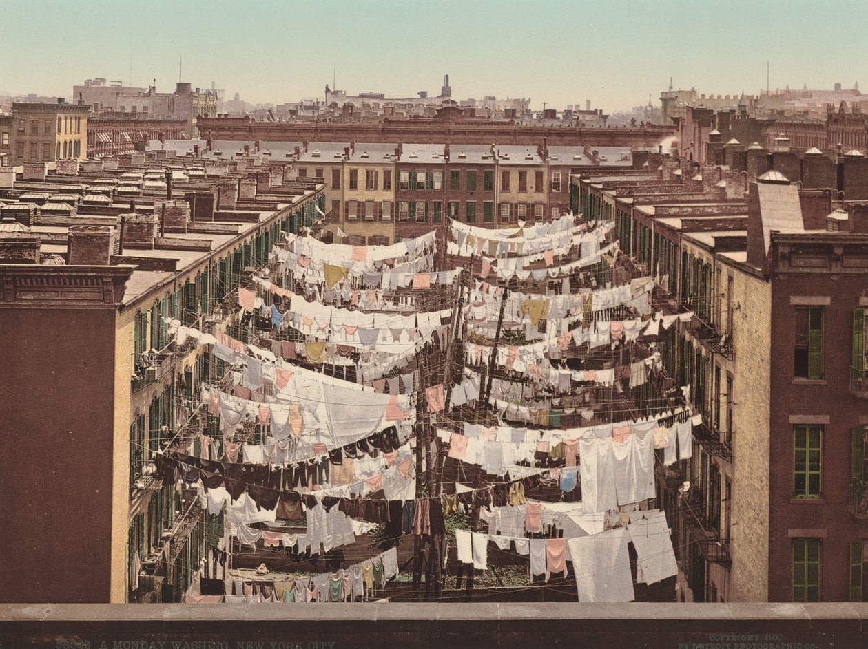 A Monday Washing, New York City, publisert 1900. av Detroit Photographic Company