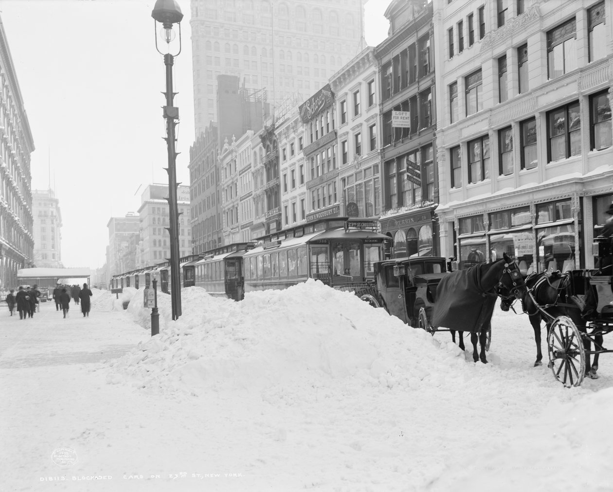 Blokkert transport på 23rd street etter en snøstorm, New York, ca. 1905 (s/hvitt-bilde) av Detroit Publishing Co.