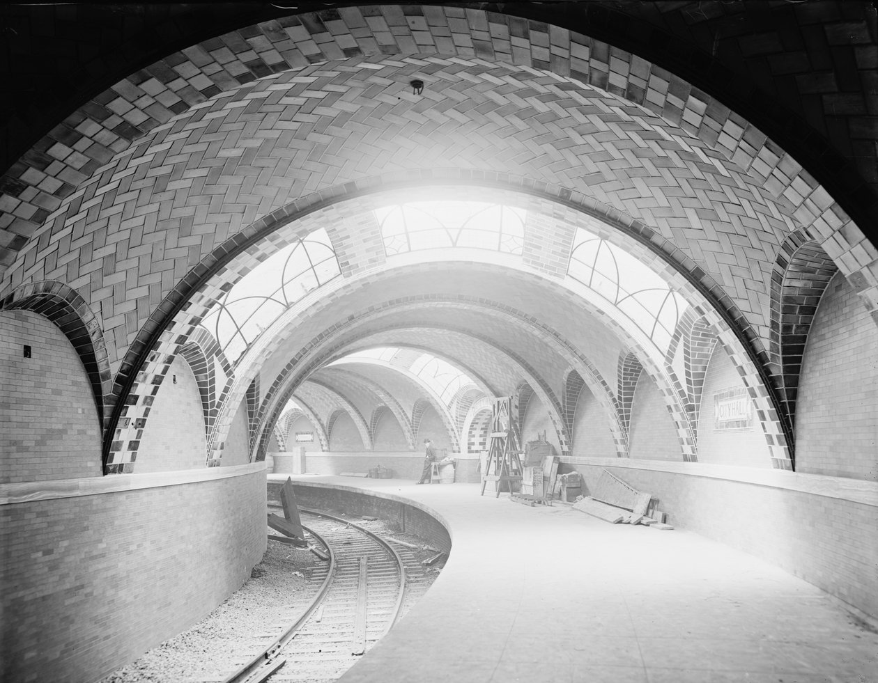 City Hall T-banestasjon, New York, ca. 1904 (s/hvitt-bilde) av Detroit Publishing Co.