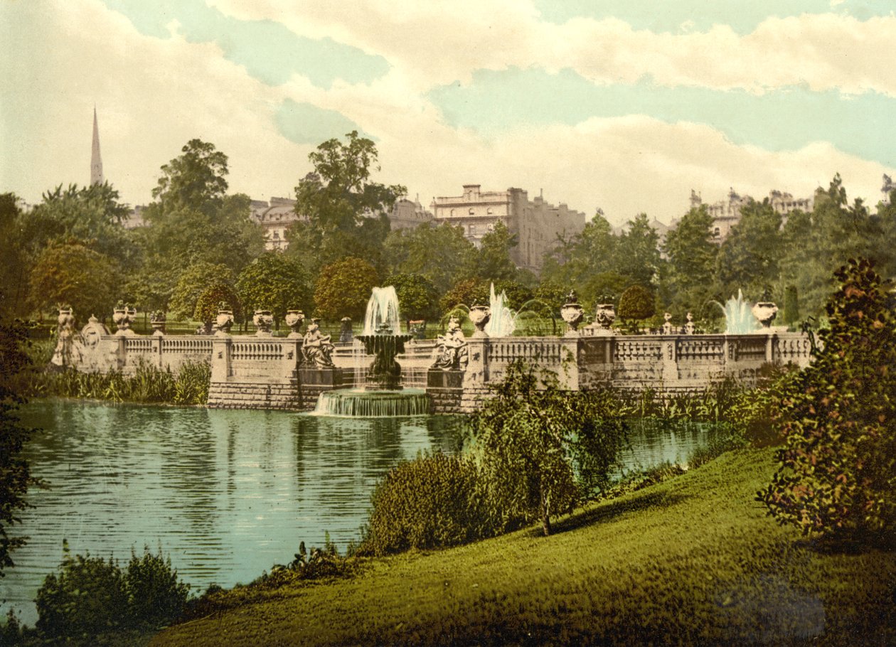 Fontener ved Kensington Gardens, London, ca. 1890-1900 av Detroit Publishing Co.