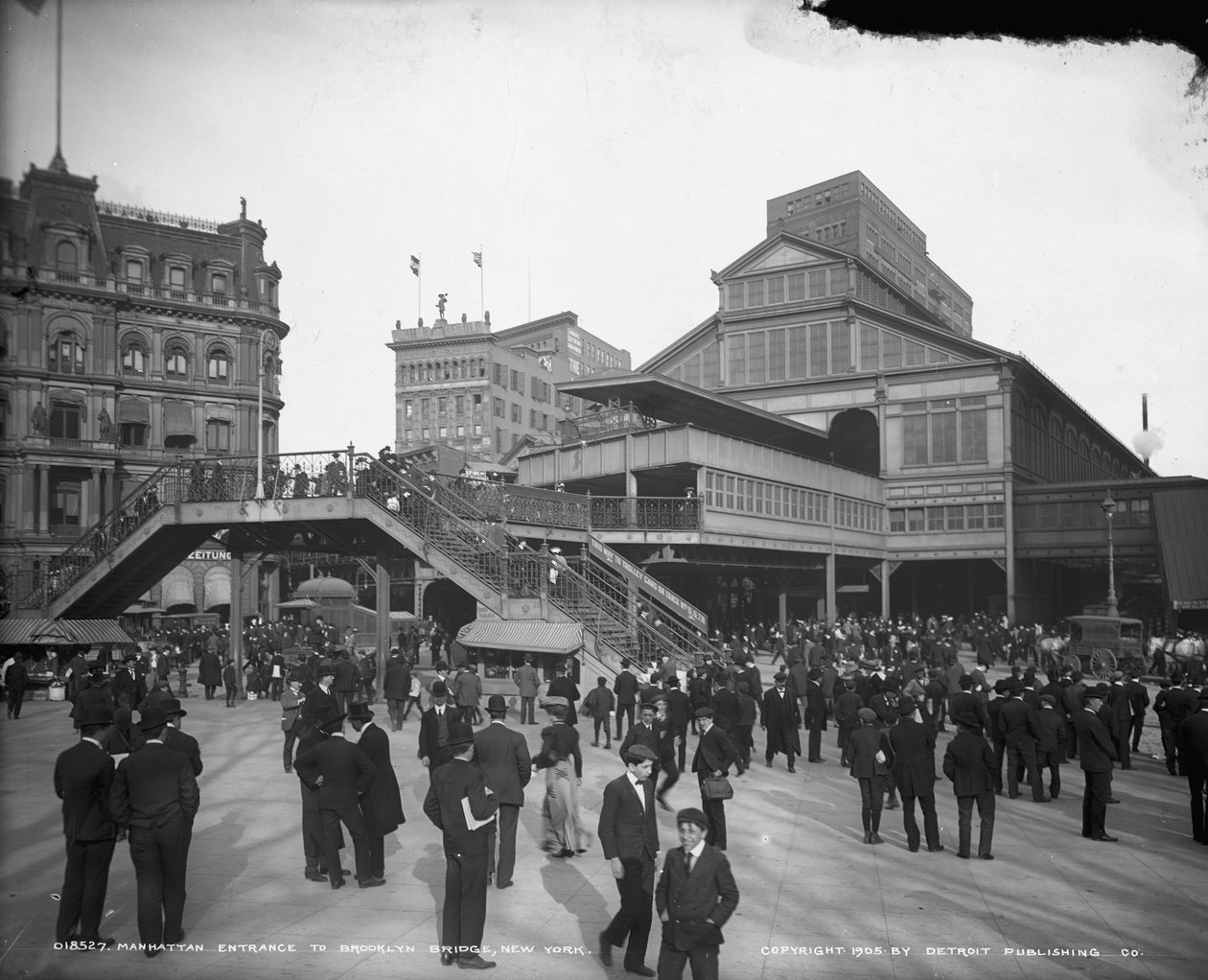 Manhattan-inngangen til Brooklyn Bridge, New York, ca. 1905 av Detroit Publishing Co.