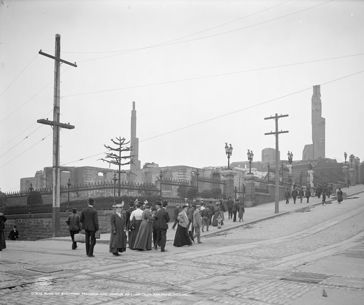 Ruinene av Stanford Mansion og Hopkins Art Institute, San Francisco av Detroit Publishing Co.