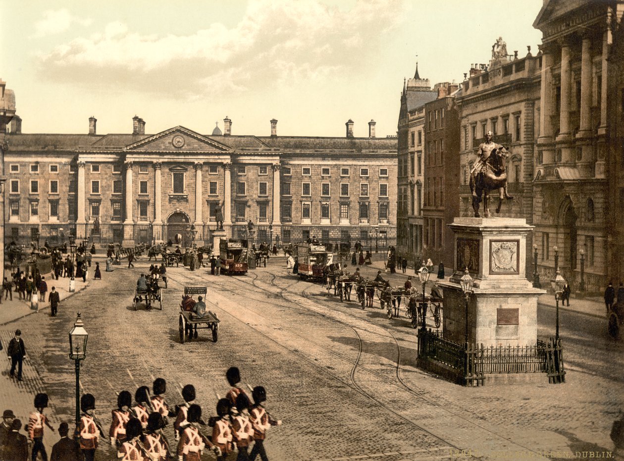 College Green, Dublin, ca. 1890-1900 (fotokrom) av Detroit Publishing Co.
