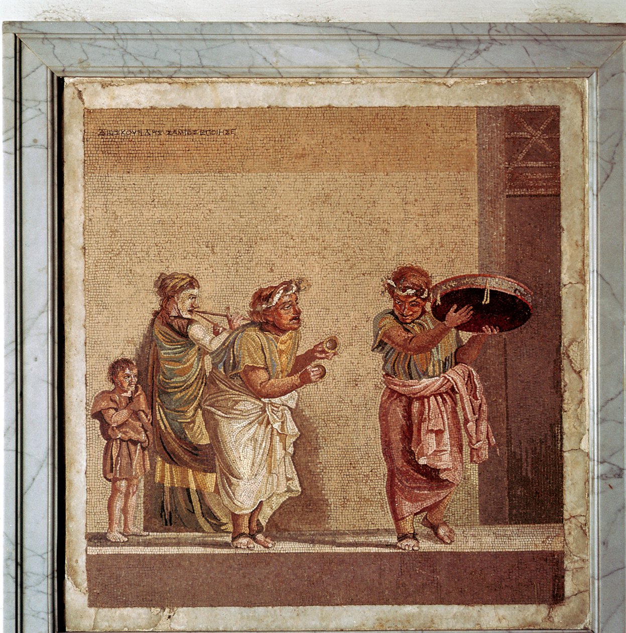 Romersk mosaikk av musikere og maskerte skuespillere i et skuespill, Pompeii, Italia av Dioscurides