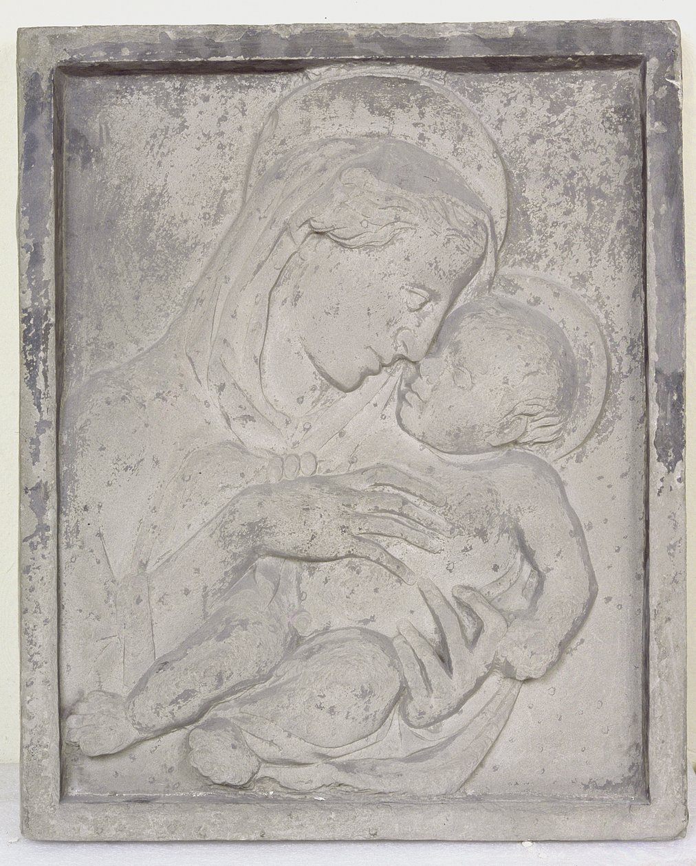 Madonna og barn av Donatello