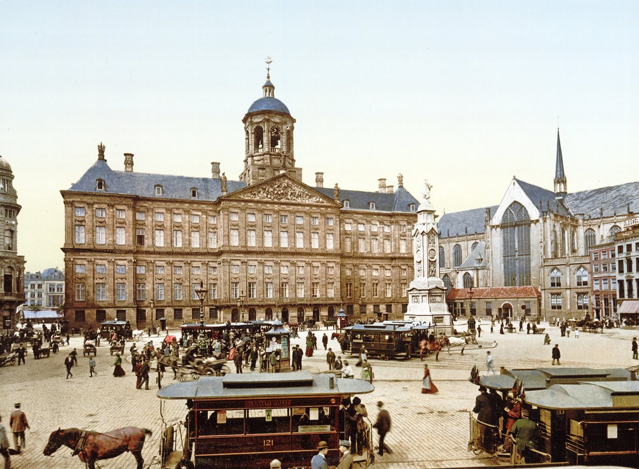 Det kongelige palass i Amsterdam fra Damplassen, 1890-1900 av Dutch Photographer
