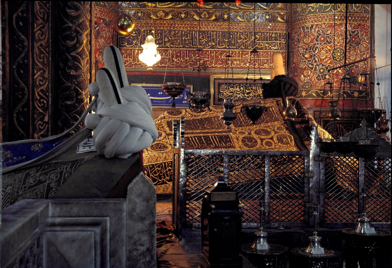 Utsikt over mausoleet til Mevlana (Celaleddin Rumi) av Dynasty Seljuq