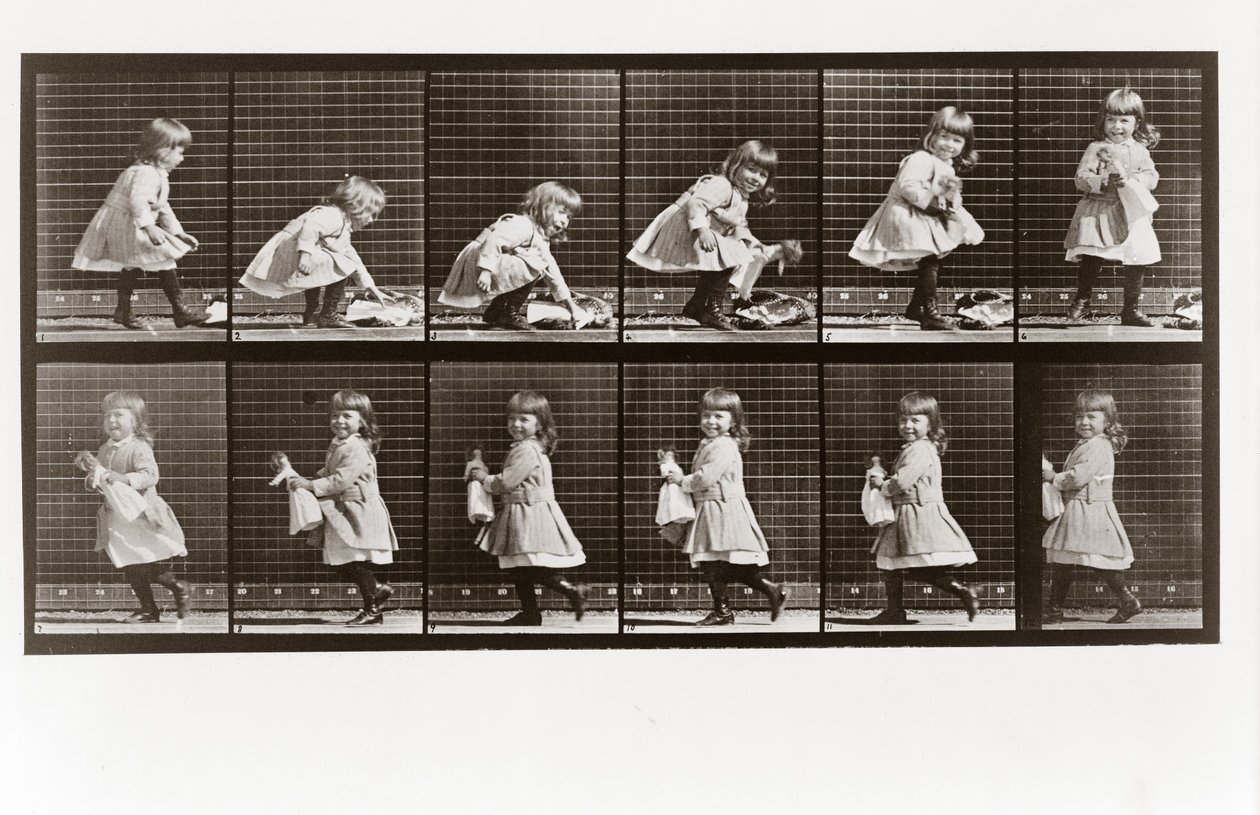 Barn som leker med dukken, plate 481 fra Animal Locomotion, 1887 av Eadweard Muybridge