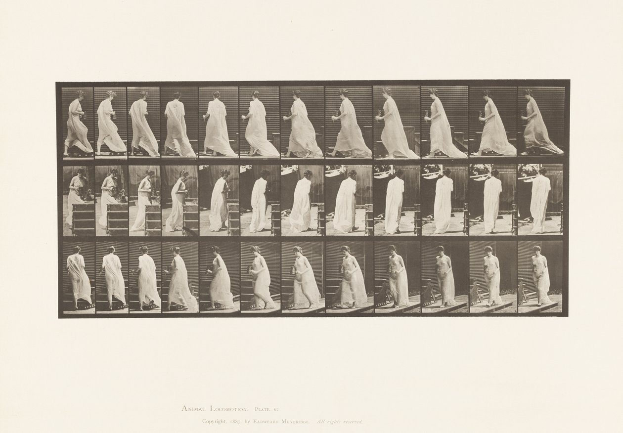 Plate 97. Vende for å gå opp trapper, med mugge og beger i hendene av Eadweard Muybridge
