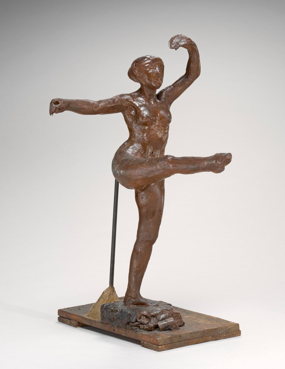 Fjerde posisjon foran, på venstre ben, ca. 1885-1890 (gulbrun voks og plastiline) av Edgar Degas