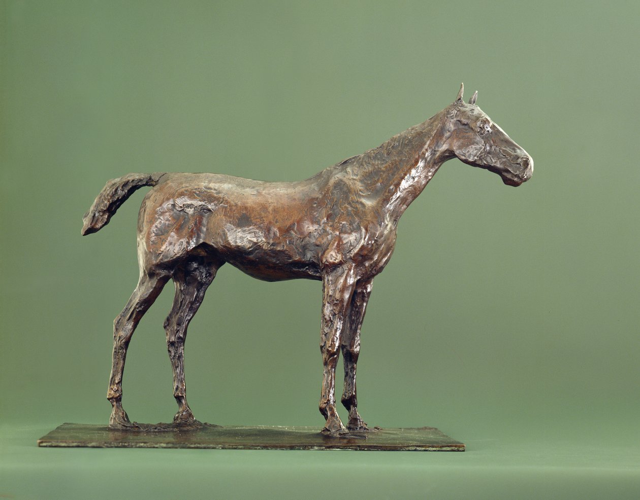 Stående hest (bronse) av Edgar Degas