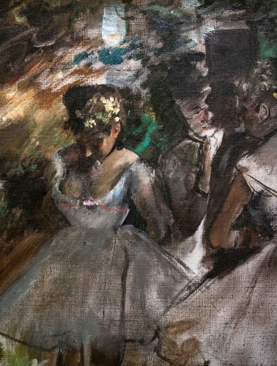 Tre dansere bak kulissene (detalj). 1880-1885. Olje på lerret. av Edgar Degas