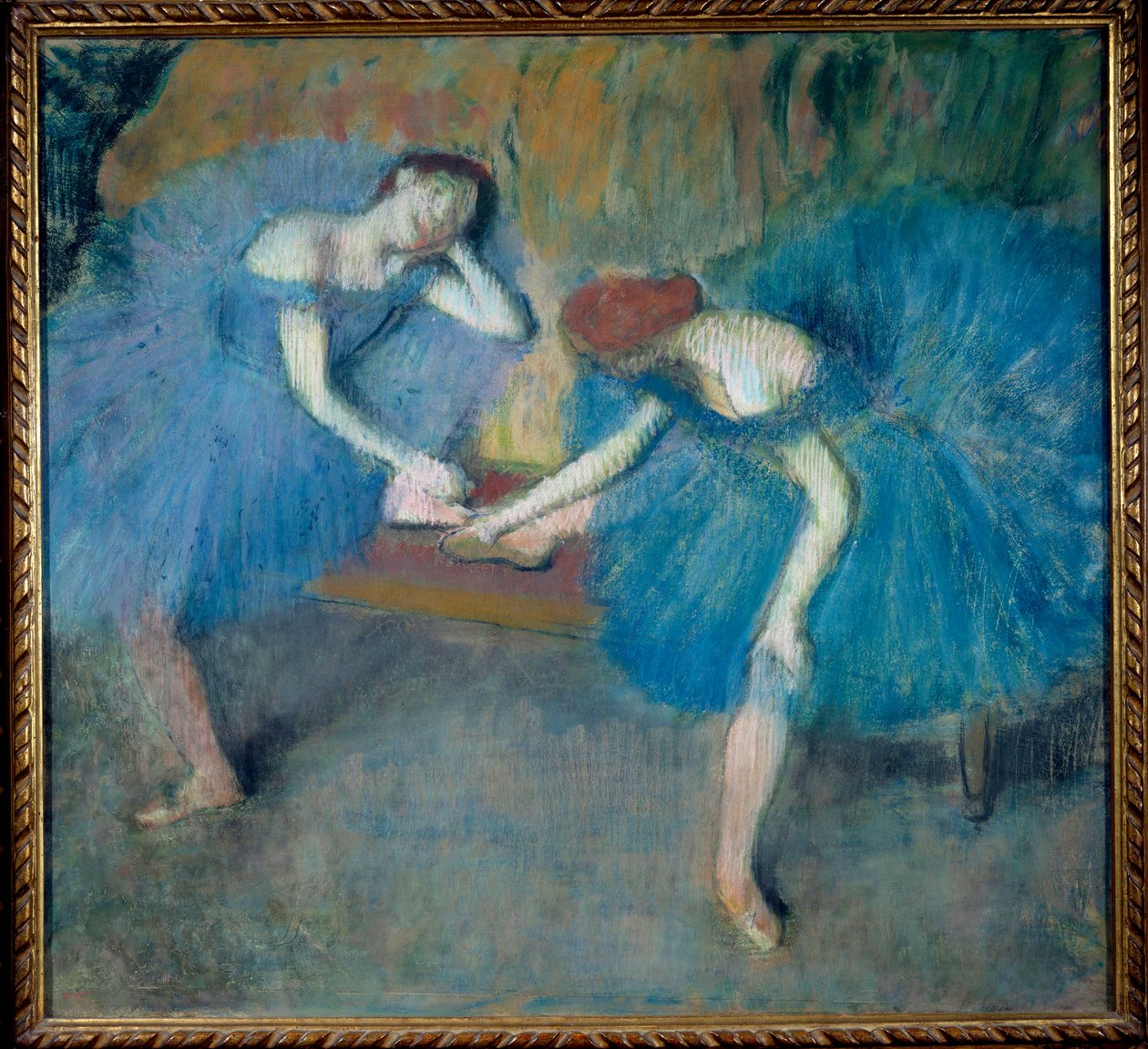 To dansere i hvile Pastell på belgisk papir av Edgar Degas (1834-1917). 1898 Søn. 0,92x1,03 m Paris, musee d