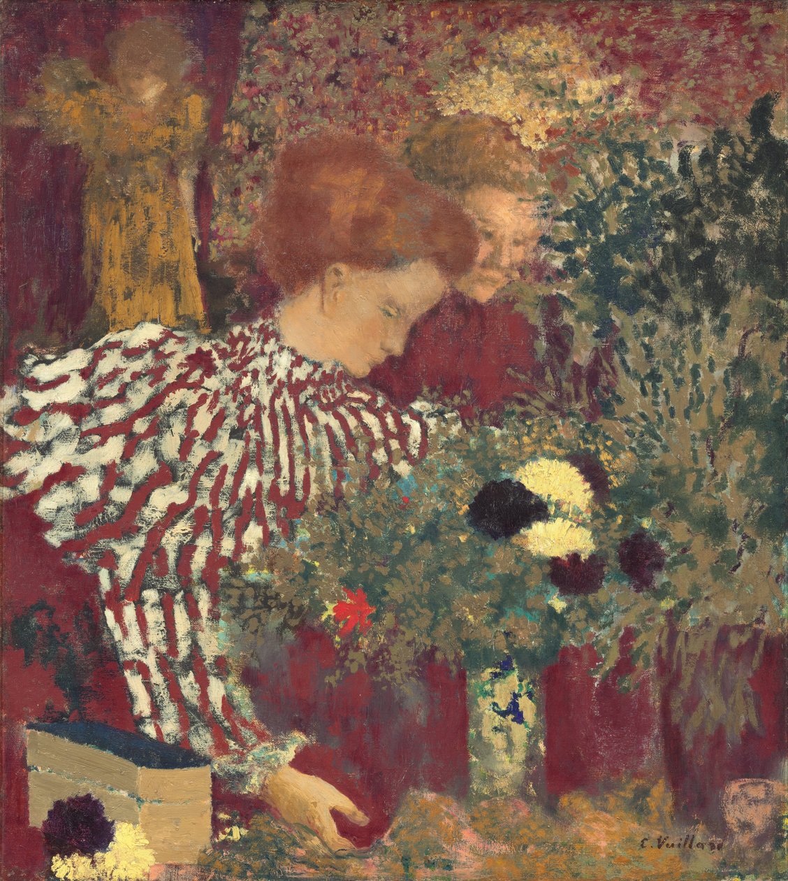 Kvinne i en stripet kjole av Edouard Vuillard