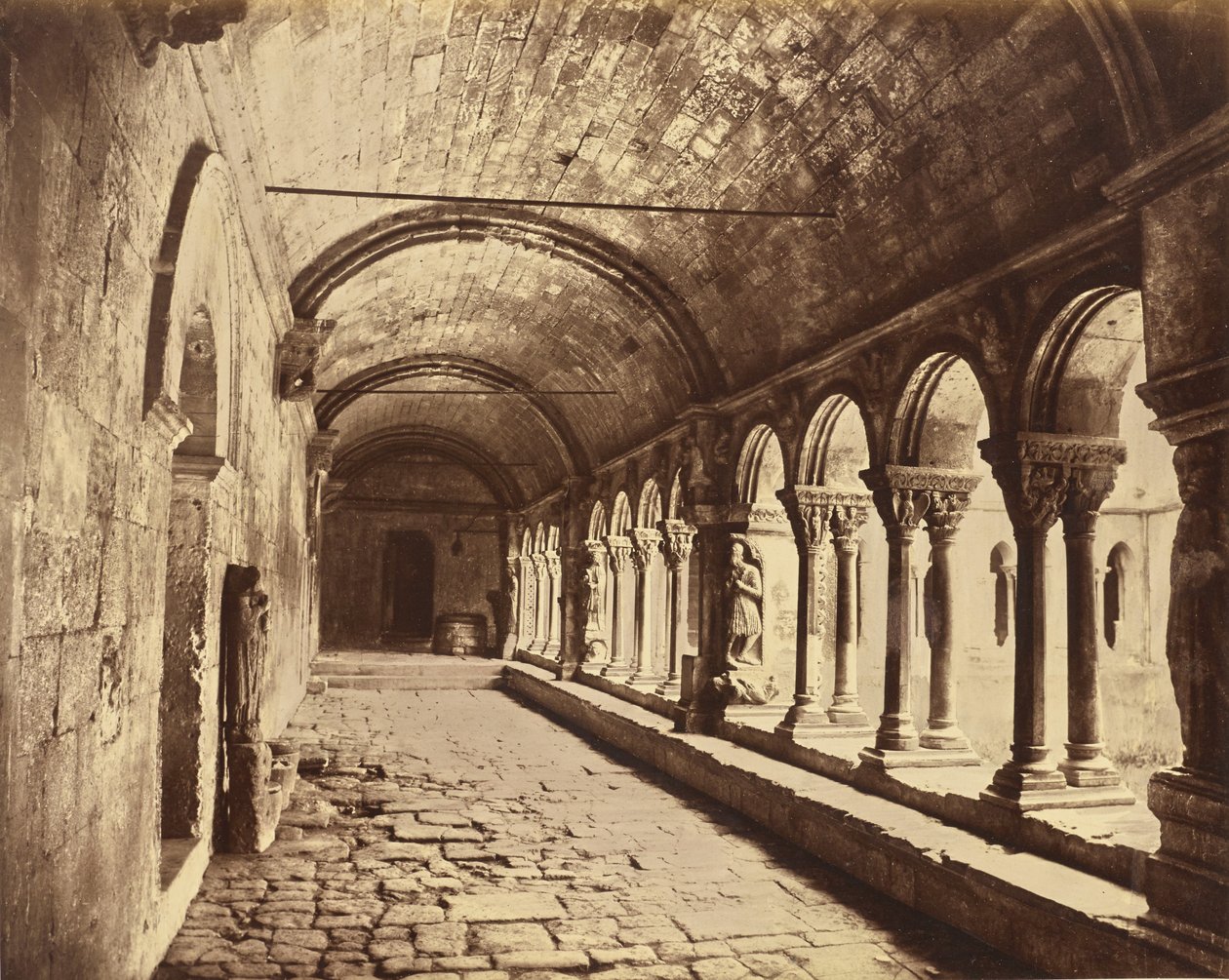 Arles. Klostergården i Saint-Trophime av Édouard Baldus