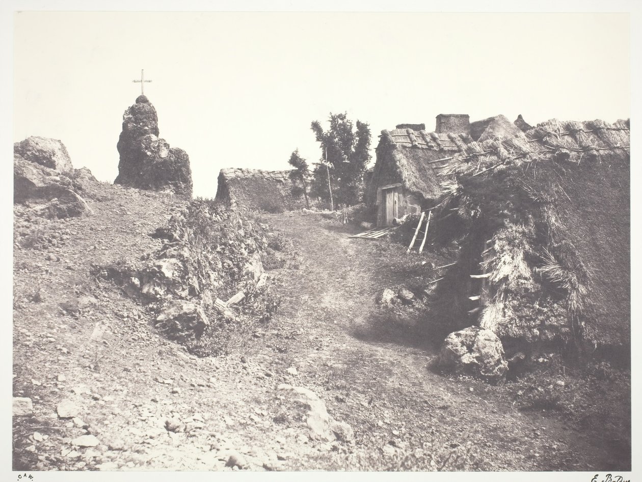 Chaumieres en Auvergne, avec un calvaire, 1852, printed 1978.    1178883   no       norwegian Successfully Translated  Original: Château Noir, 19001904. Translat: Château Noir, 19001904. 1164293 no norwegian Successfully Translated Original: Mound of Butte av Édouard Baldus
