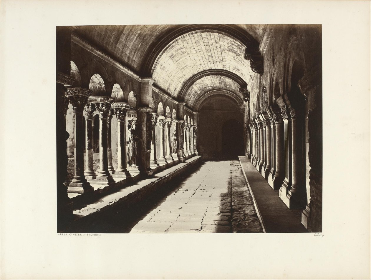 Klostergården Saint-Trophime, Arles av Édouard Baldus