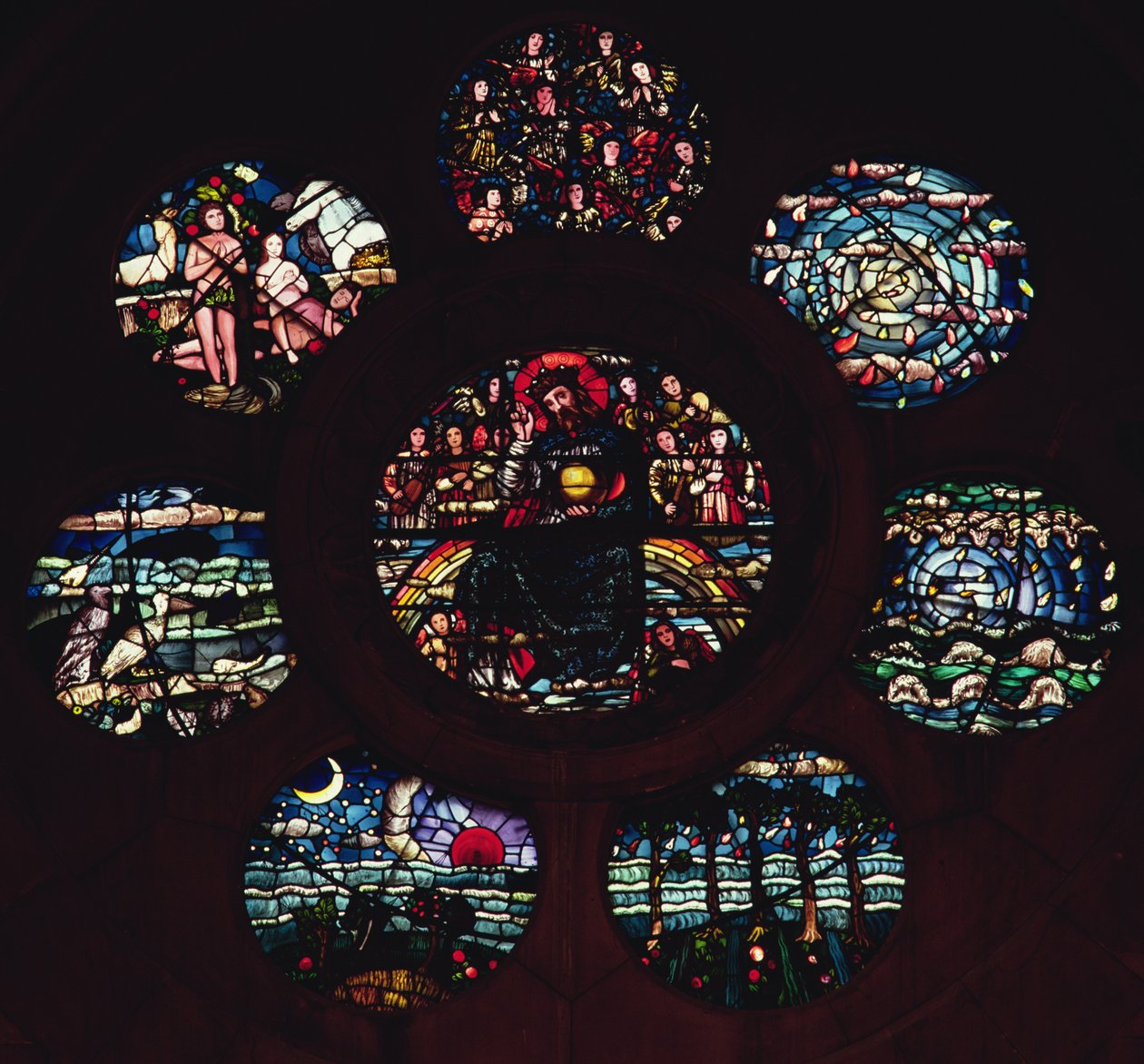 Rosevindu (farget glass) av Edward Burne Jones