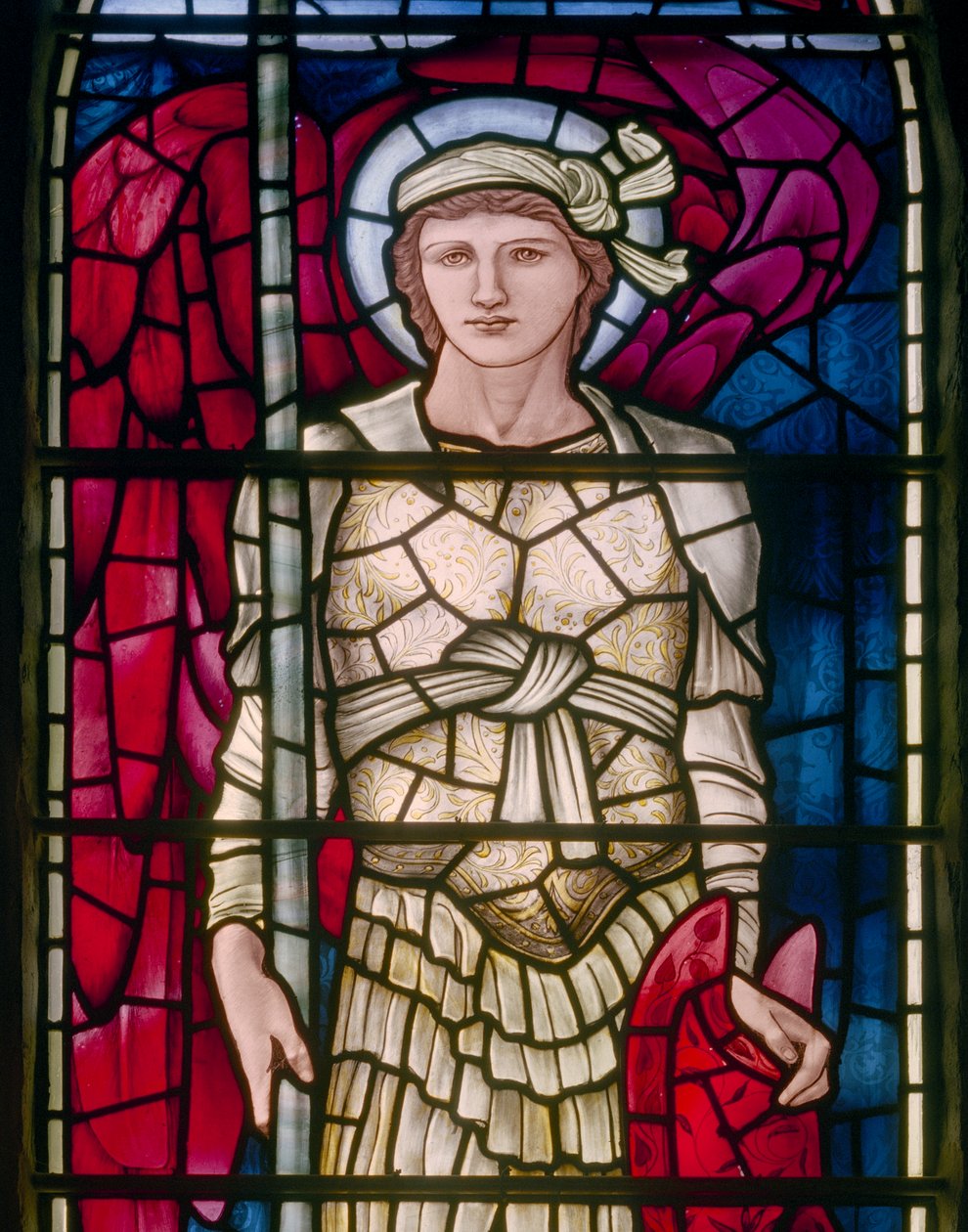 Rottingdean, St Margaret, Morris & Co., Edward Burne-Jones, East Window, St Michael detalj, 1893 av Edward Burne Jones