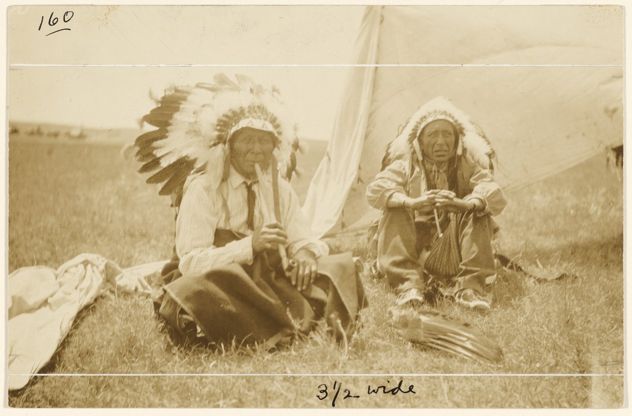 [Om leirbålet] av Edward S. Curtis