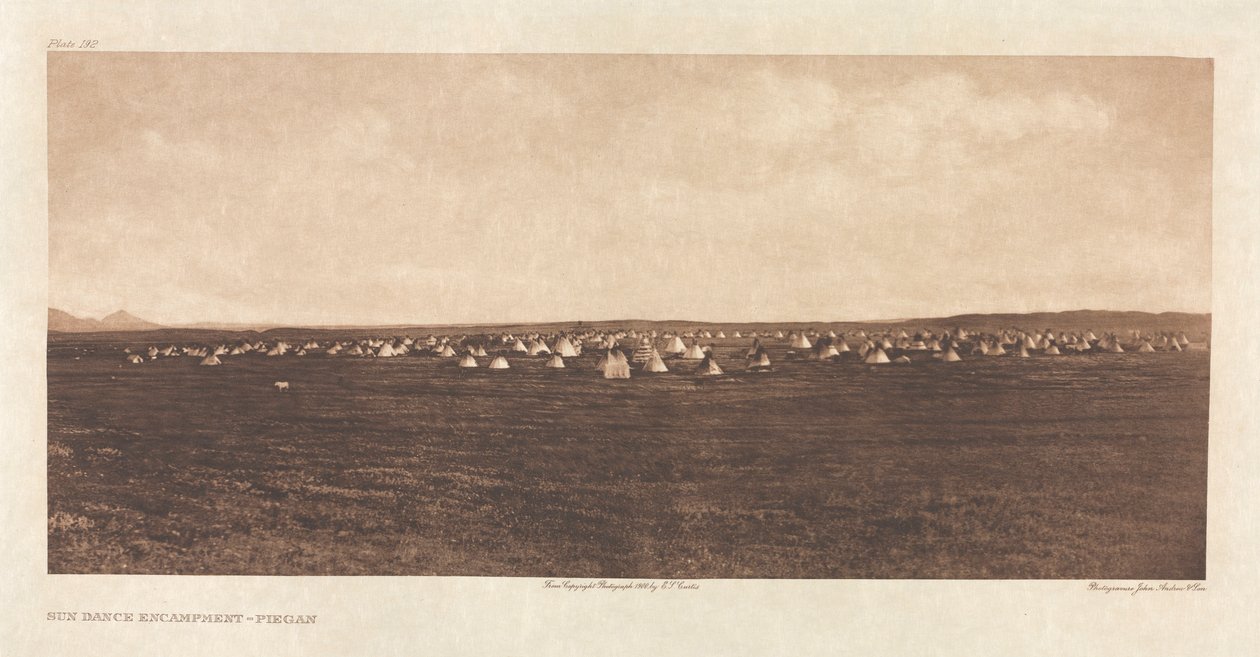 Portefølje VI, plate 192: Soldans-leir – Piegan av Edward S. Curtis
