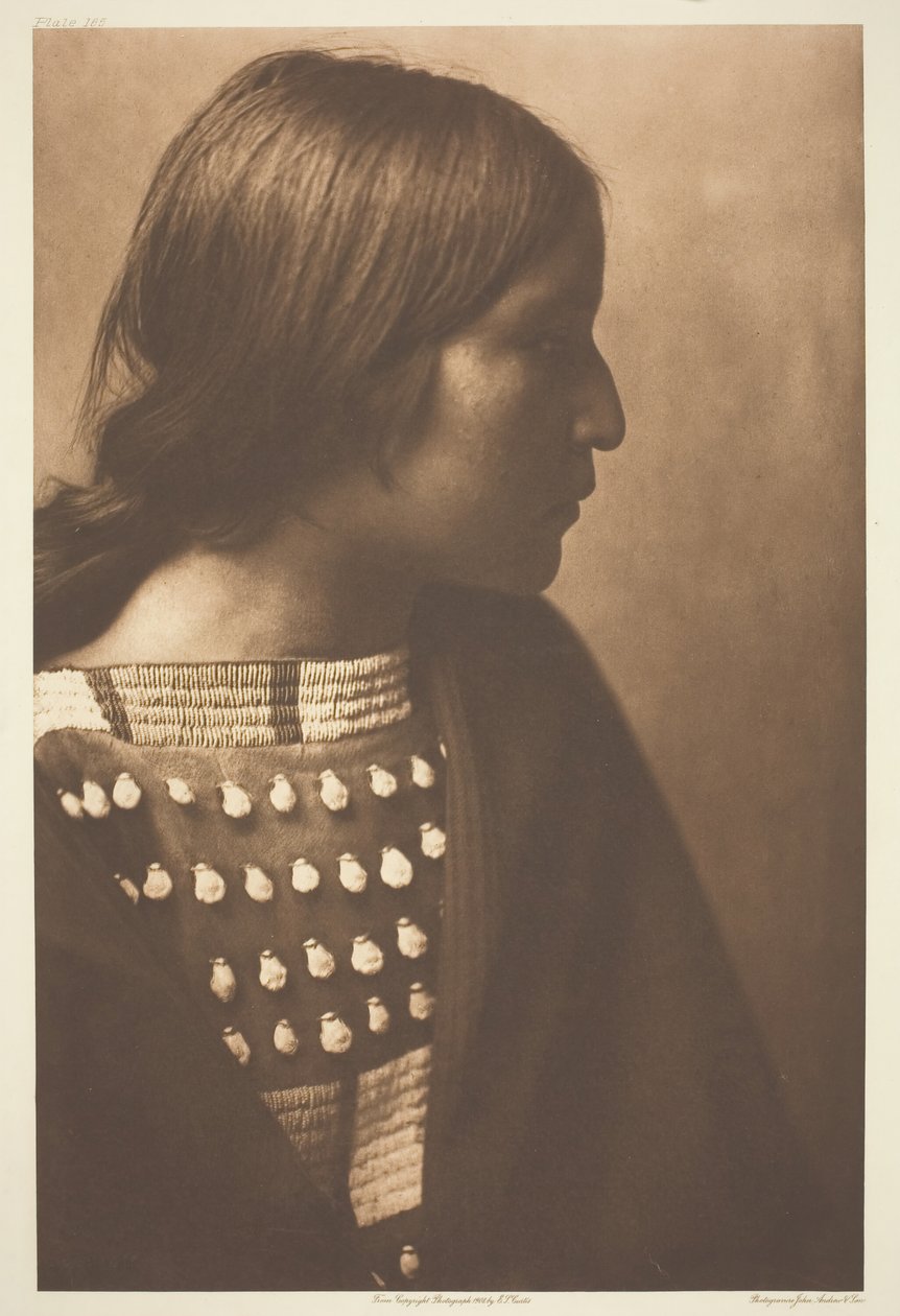 Fra Ali, Girl, 1908. av Edward Sheriff Curtis