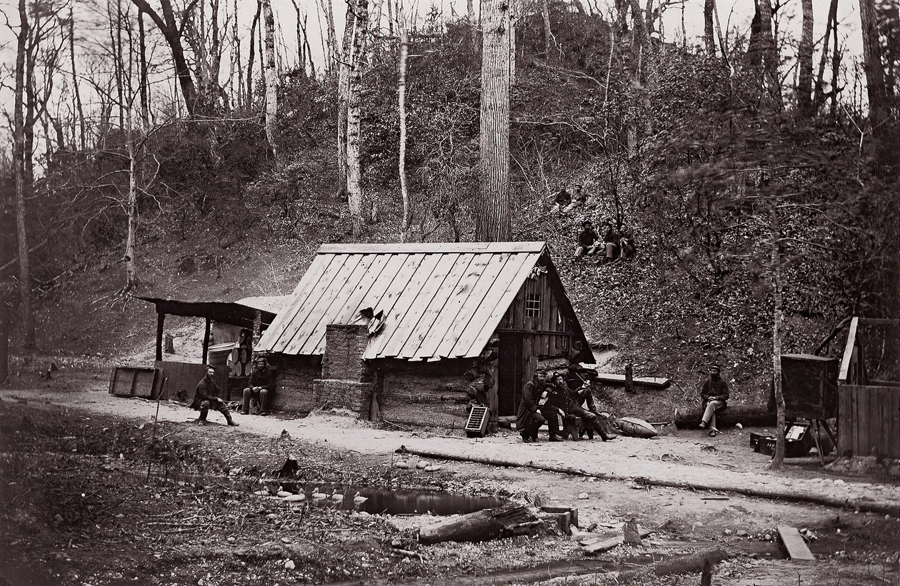 [En unionsstasjon ved James River etablert for utvinning av krutt fra konfødererte ..., 1864. av Egbert Guy Fowx