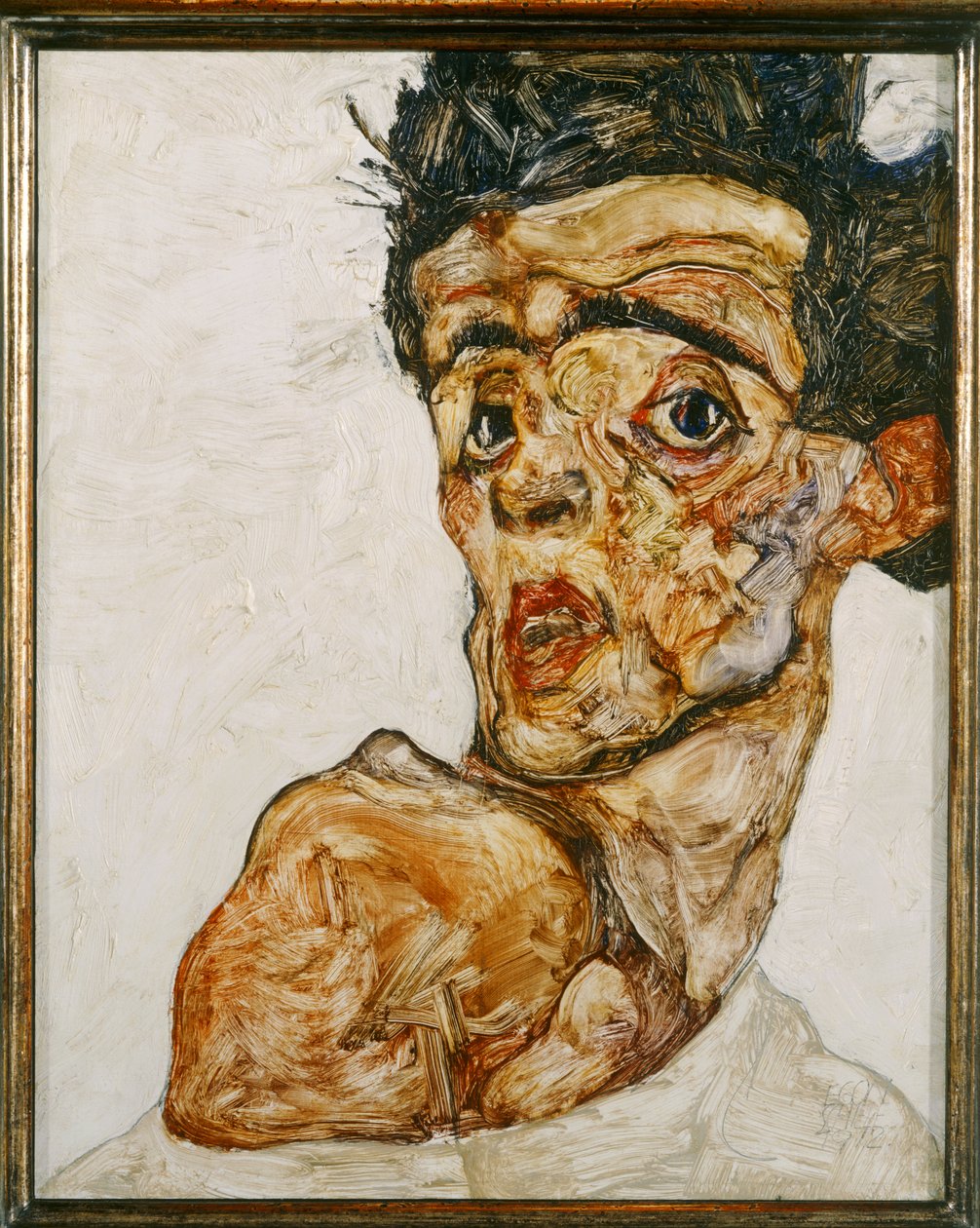 Selvportrett med hevet bar skulder av Egon Schiele