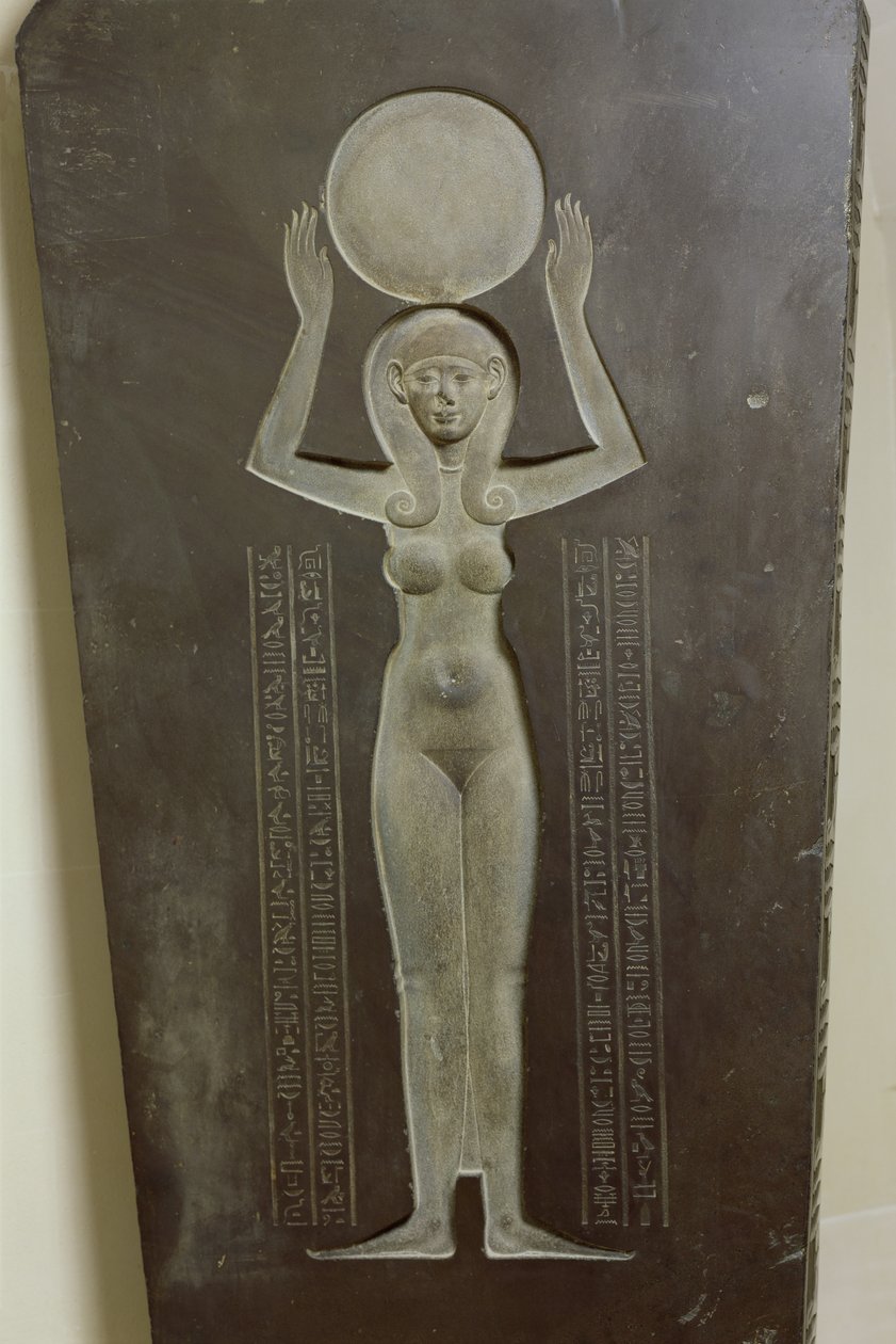 The Goddess Nut Raising the Sun, fra baksiden av lokket til Djedhor-sarkofagen, ca. 378-341 f.Kr. (basalt) av Egyptian