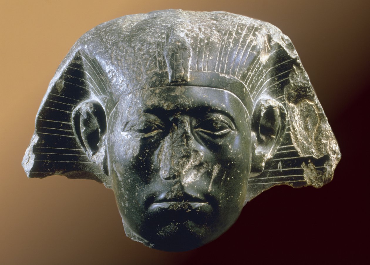 Portretthode av Sesostris III (1878–43 f.Kr.) fra en sfinks, Midt-riket, ca. 1850 f.Kr. (dioritt) av Egyptian 12th Dynasty