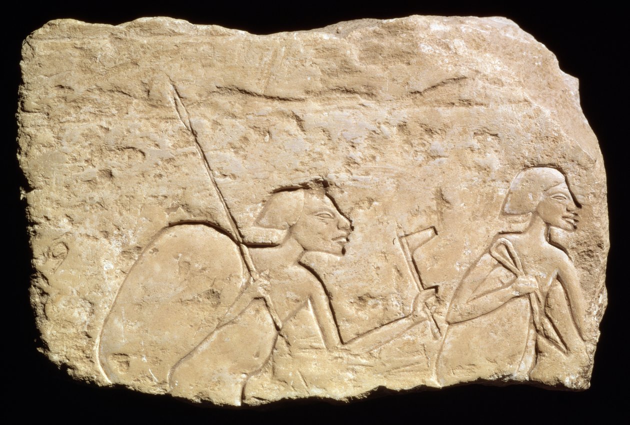Relieff som viser to soldater, New Kingdom, ca. 1353-1335 f.Kr. (kalkstein) av Egyptian 18th Dynasty