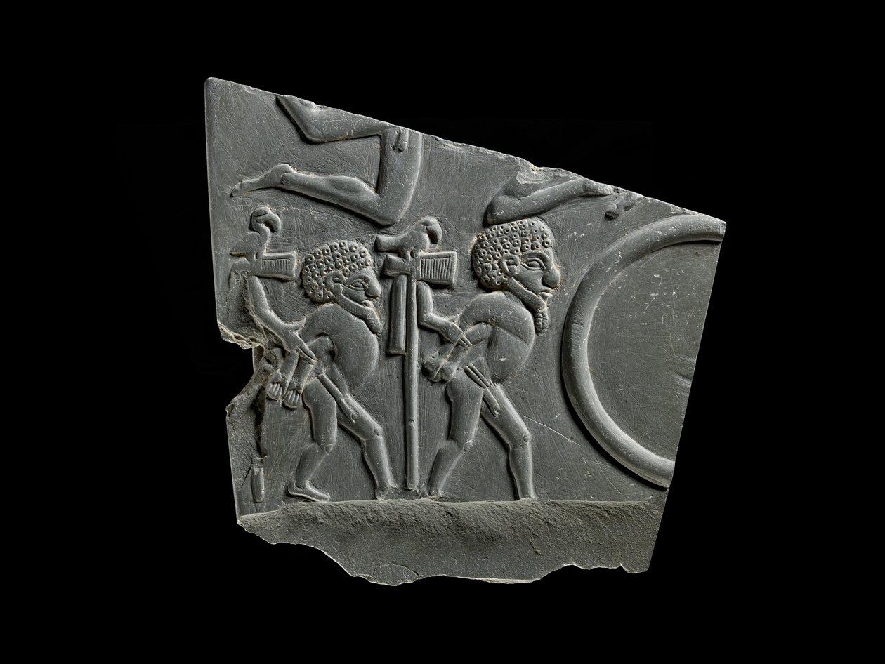 Fragment av slagmarkspalett siltstone av Egyptian 1st Dynasty