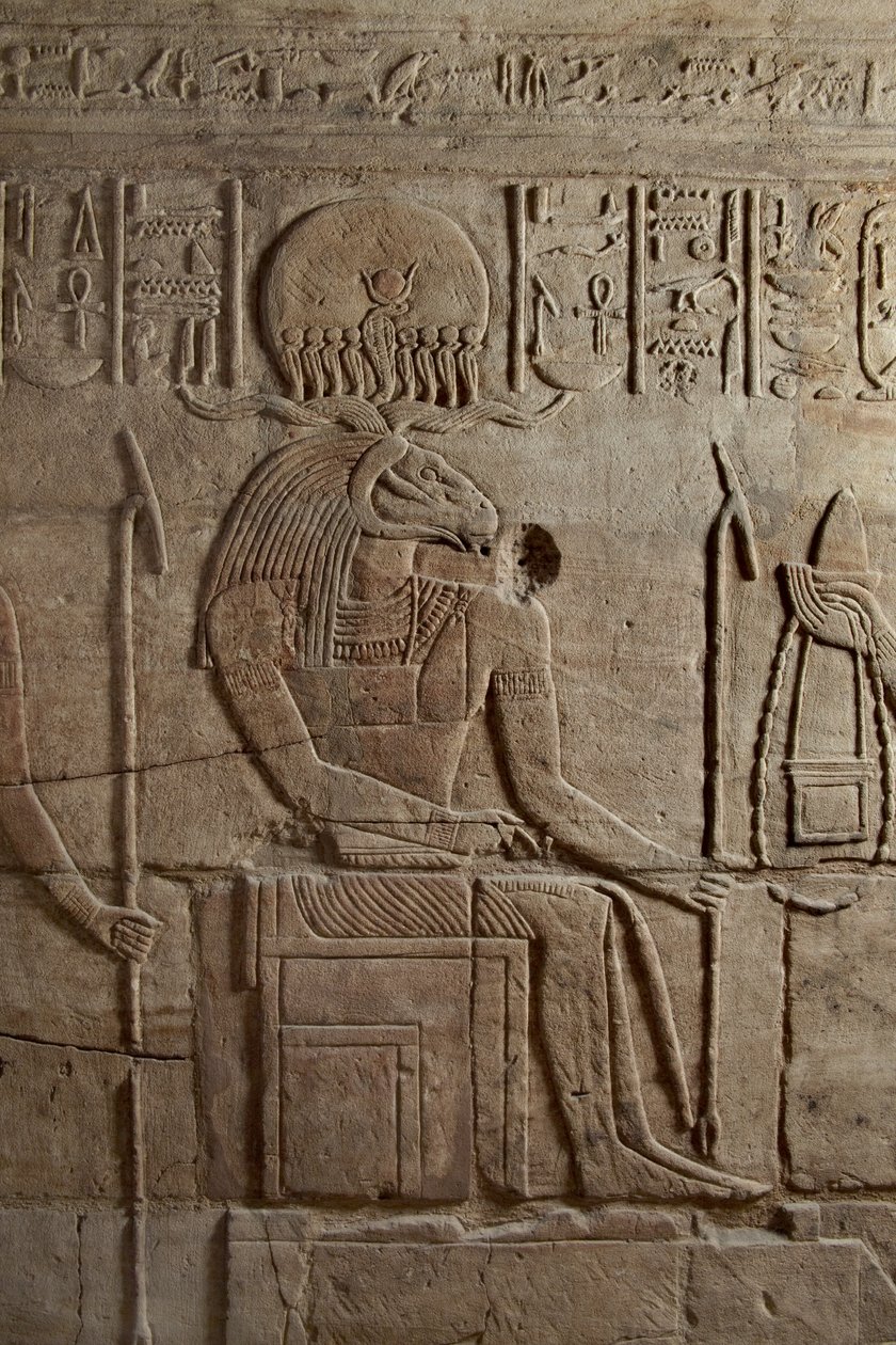 Relieff på en helligdom reist av farao Taharqa i hoffet til Temple of Amun bygget av ham i Kawa i Nubia, 25. dynasti, sen periode, 690-64 f.Kr. sandsteinsdetalj fra 107896 av Egyptian 25th Dynasty
