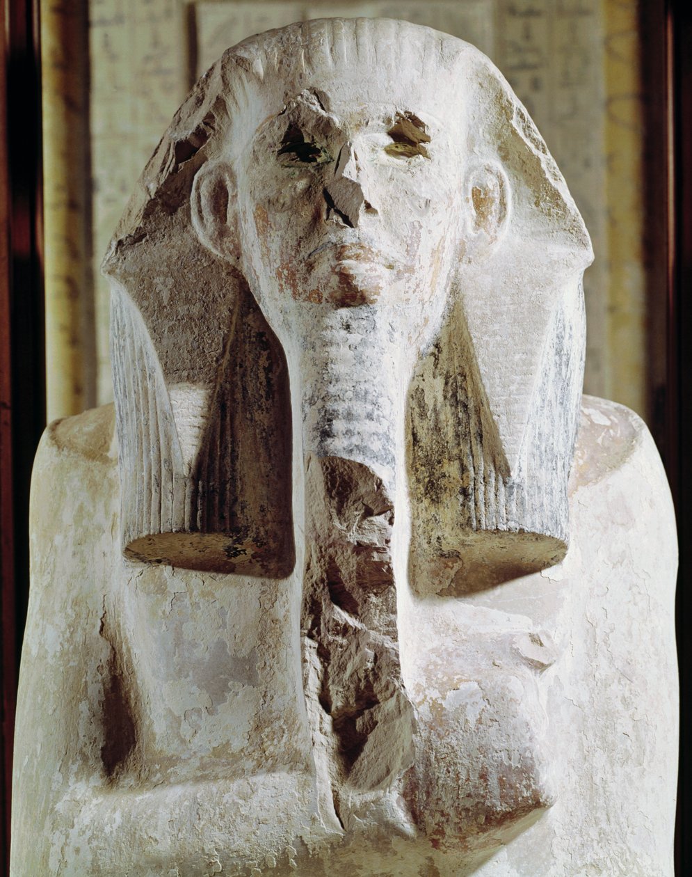 Sittende statue av kong Djoser (2630-2611 f.Kr.) fra liktempelet ved siden av trinnpyramiden til Djoser ved Saqqara, tidlig dynastisk periode (kalkstein) (detalj) av Egyptian 3rd Dynasty
