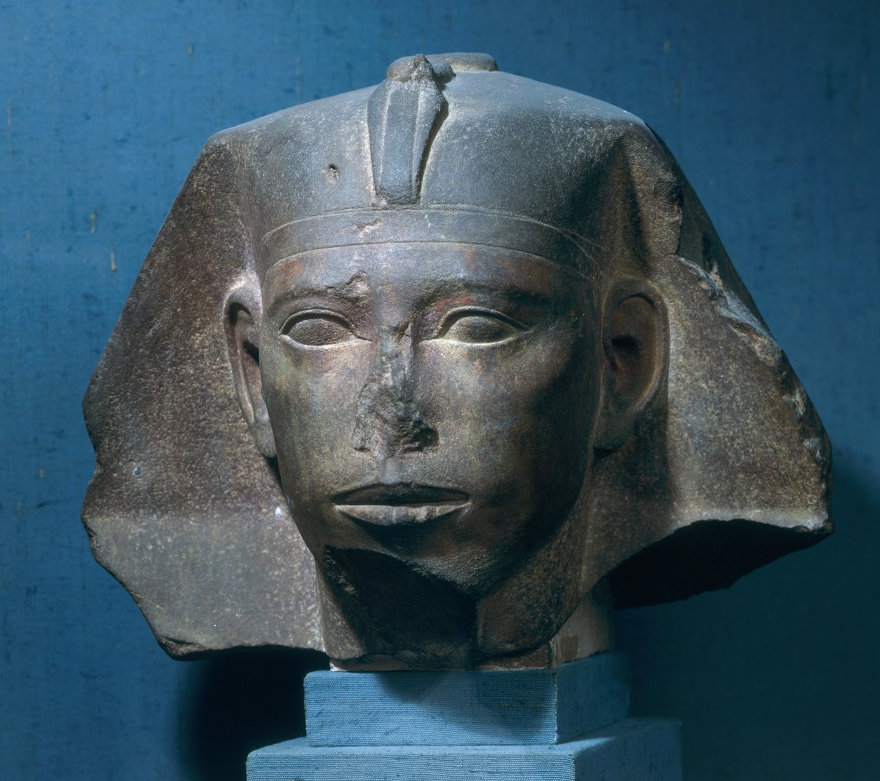 Leder for kong Djedefre, fra Abu Roash, Old Kingdom, ca. 2565-2558 f.Kr. (kvartsitt) (se også 107943) av Egyptian 4th Dynasty