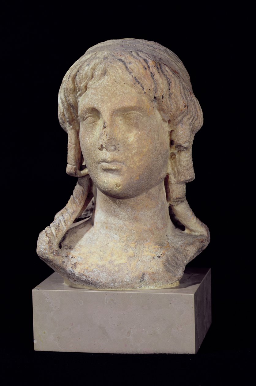 Leder av Berenice I (ca. 317-c. 275 f.Kr.) eller Cleopatra I, Ptolemaic Period (marmor) av Egyptian