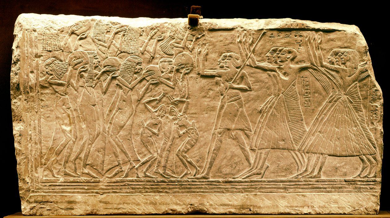 Det gamle Egypt: lavt relieff som representerer en prosesjon med danser. Nytt imperium. Regne av Ramses II. 1300-tallet f.Kr. Kairo museum. Egypt av Egyptian 18th Dynasty