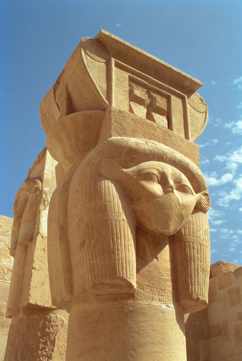Hathor-hodesøyle, fra Hathor-kapellet, Hatshepsut-tempelet, New Kingdom, ca. 1552-1296 f.Kr. av Egyptian 18th Dynasty
