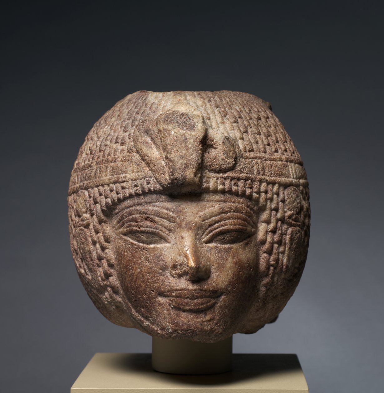 Leder for Amenhotep III med den runde parykken, ca. 1391-1353 f.Kr. av Egyptian 18th Dynasty
