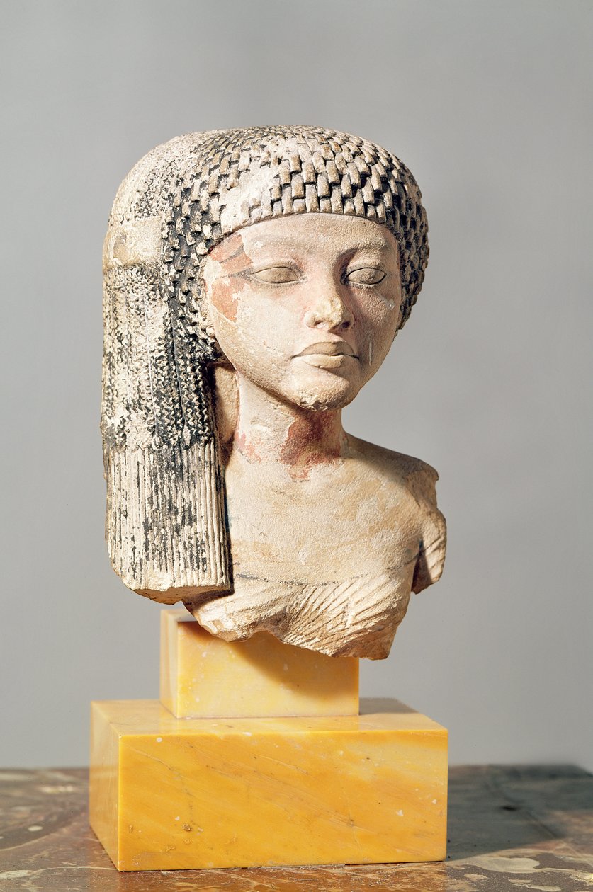 Leder for en prinsesse fra familien til Akhenaten, New Kingdom (malt kalkstein) (se også 107940, 116813, 370210) av Egyptian 18th Dynasty
