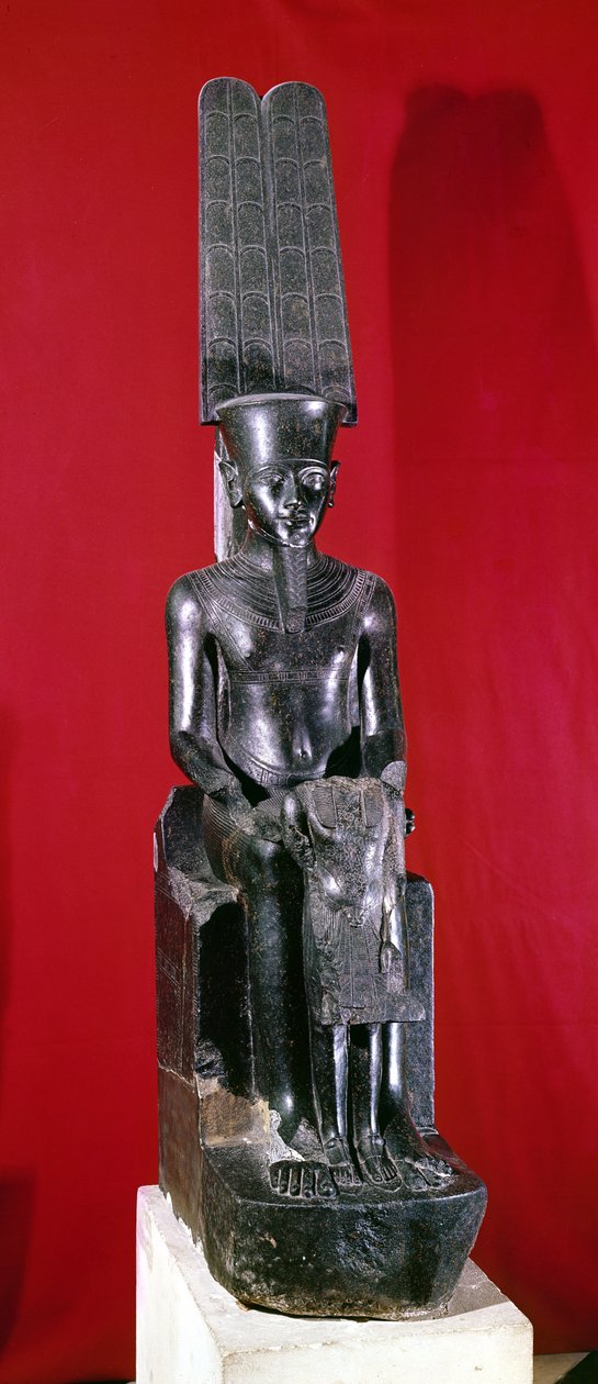 Sittende statue av guden Amon som beskytter Tutankhamon, New Kingdom, ca. 1336-1327 f.Kr. (granitt) av Egyptian 18th Dynasty