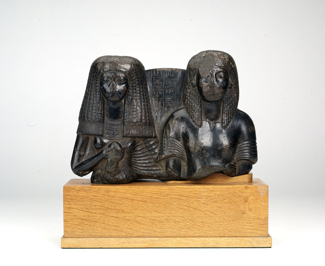 Statuett av militæroffiseren Huy og kona Nay, Songstress of Amun, New Kingdom (steatitt) av Egyptian 18th Dynasty