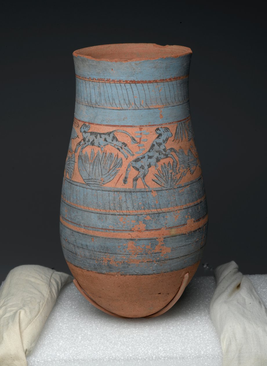 Dråpeformet vase med malte design av jomfruer, kyr og sumpplanter, New Kingdom, ca. 1390-1353 f.Kr. (malt terrakotta) av Egyptian 18th Dynasty